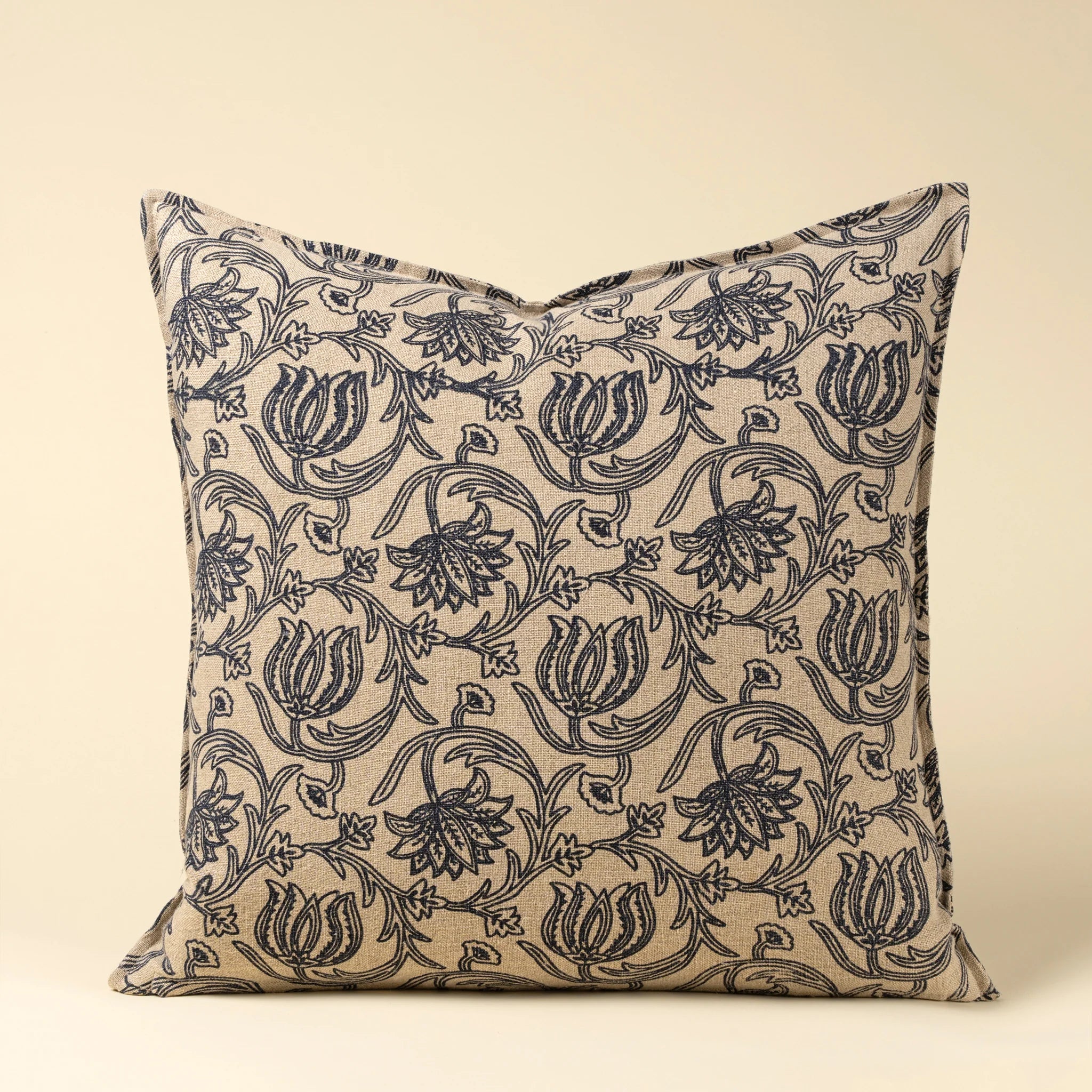 Coussin Lotus 24" x 24" - Indaba