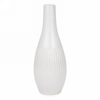 Vase blanc stirée