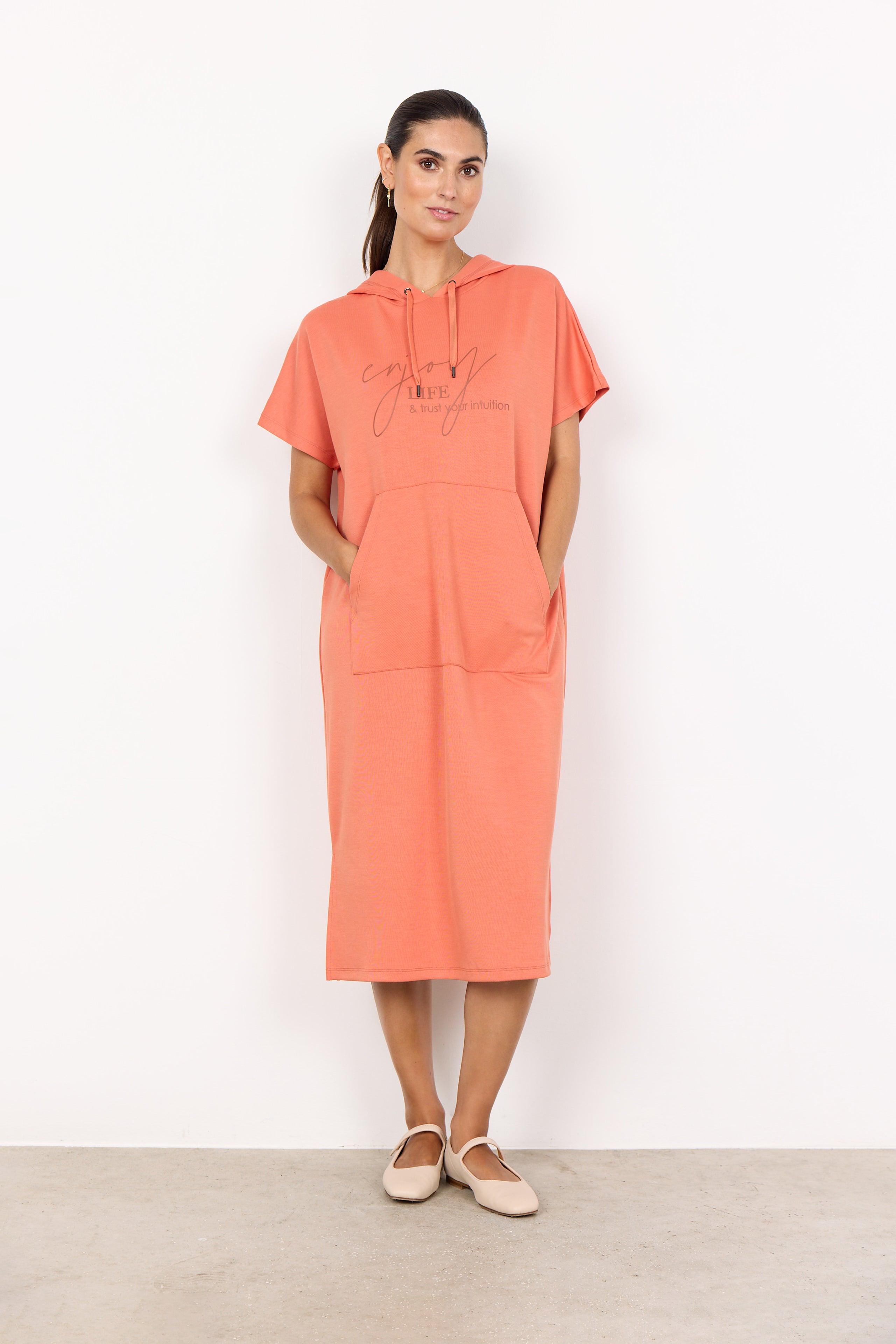 Robe Banu decontractée a capuchon - Soya concept