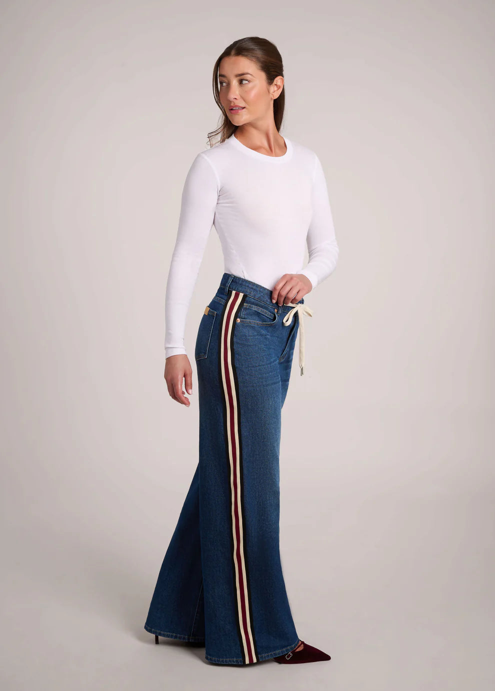 JEANS LILY COUPE TRÈS ÉVASÉE - CARINA