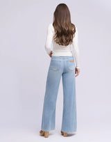 JEANS LILY COUPE TRÈS ÉVASÉE / RIHANNA - Yoga Jeans