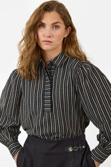 Blouse rayée texturée à col classique