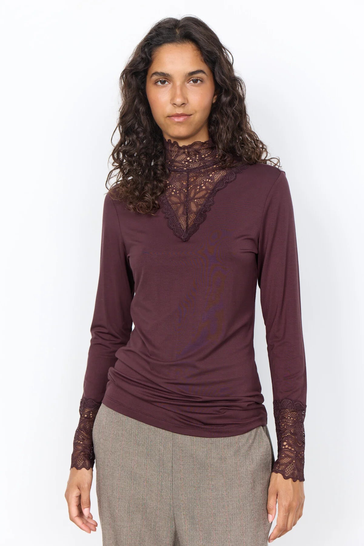 Chandail avec col en dentelle Marica - Soya Concept