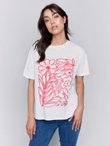 T-shirt imprimé à fleurs roses