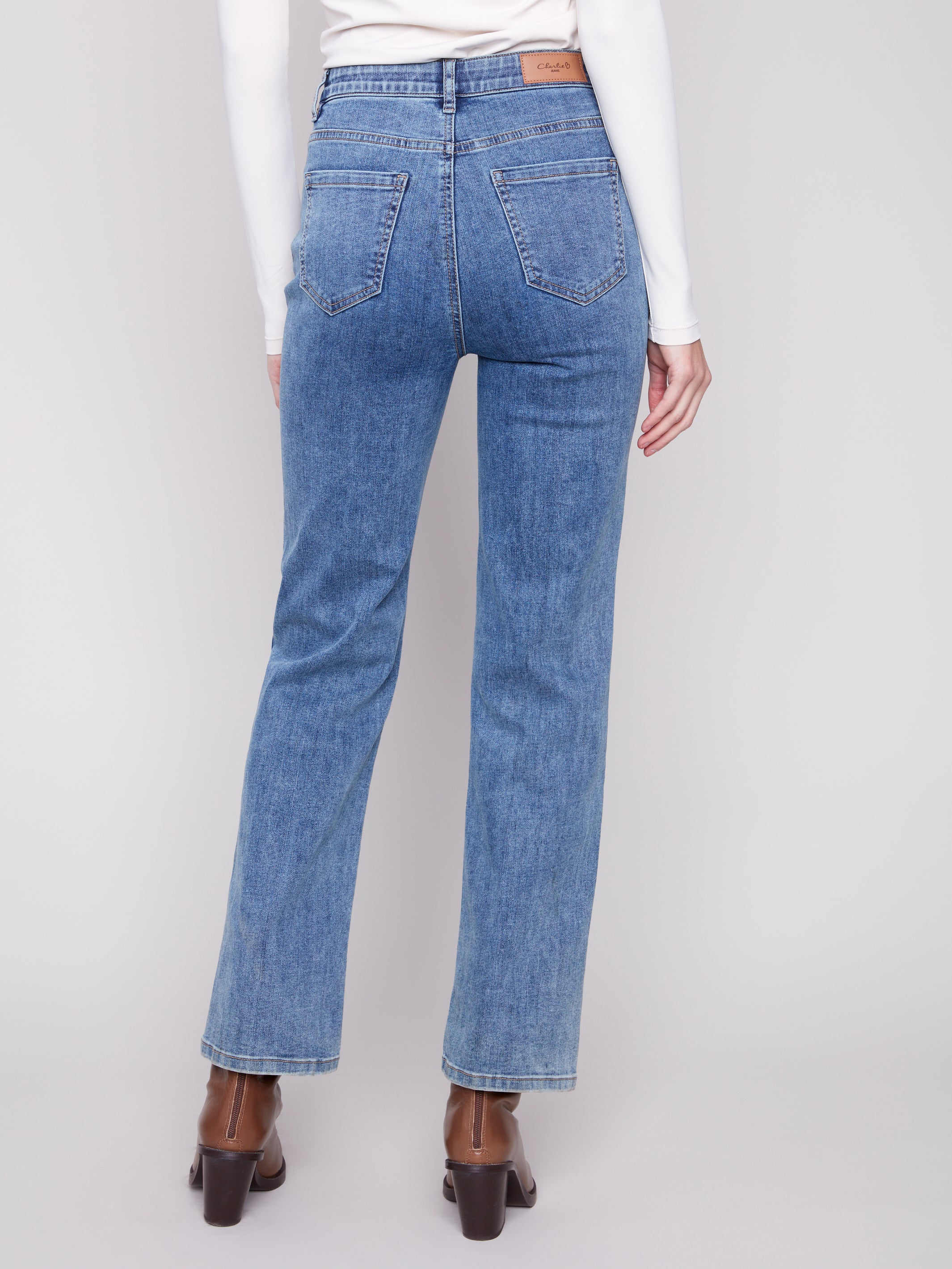 Jean Charlie B – Coupe Droite Classique & Ventre Plat
