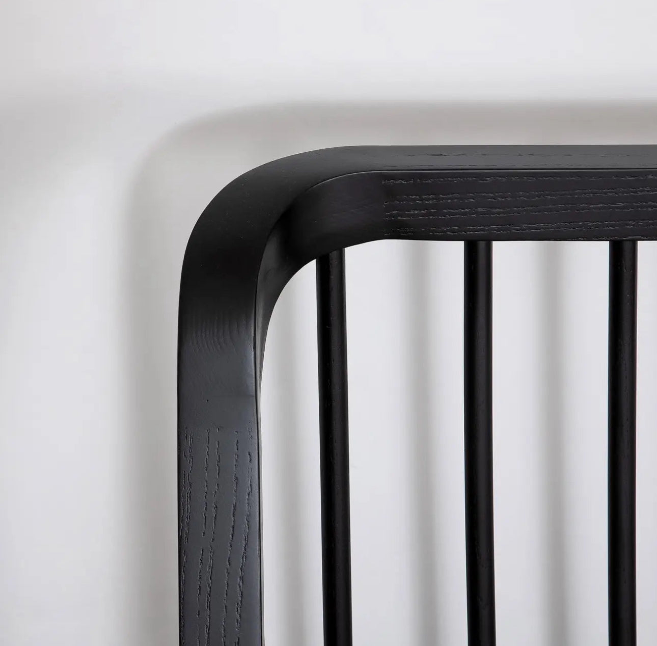 Lit queen en bois Irving - Noir
