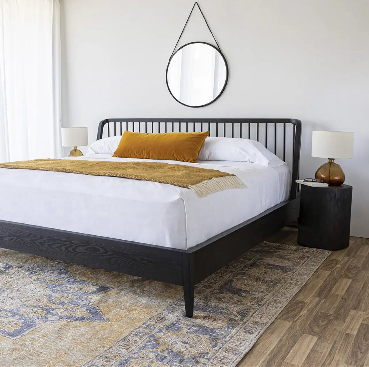 Lit queen en bois Irving - Noir