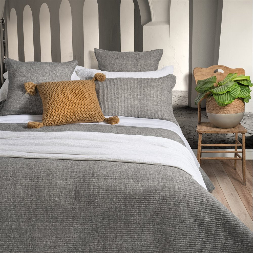 Matelassé moderne gris chambray