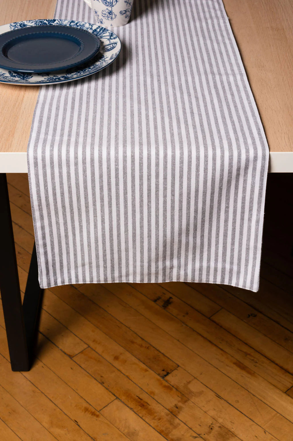 Chemin de table BISTRO - gris