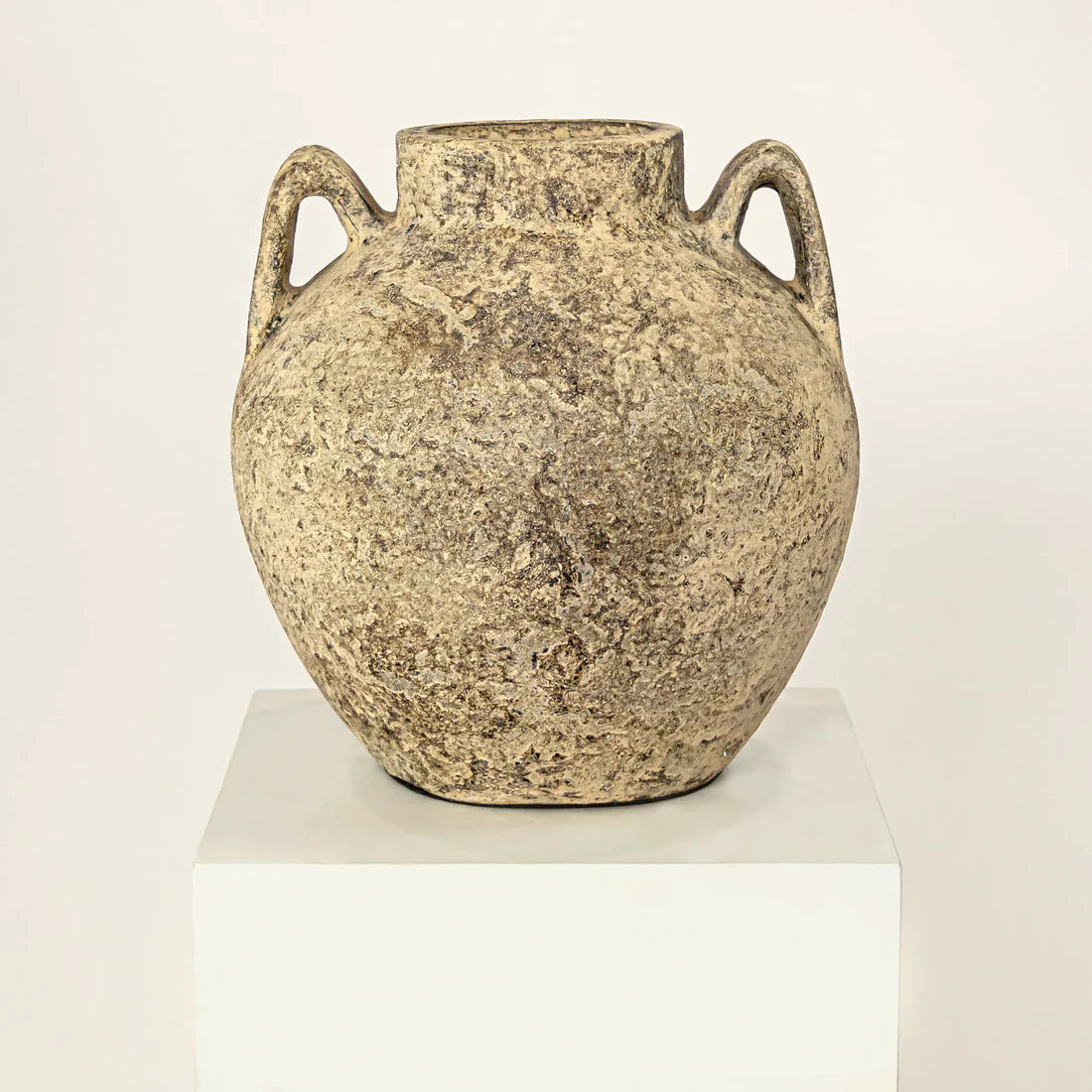 Vase Gentong Kuping - Crusoë